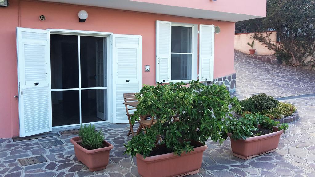 Azienda Agrituristica Villa Arianna Imperia Exterior photo