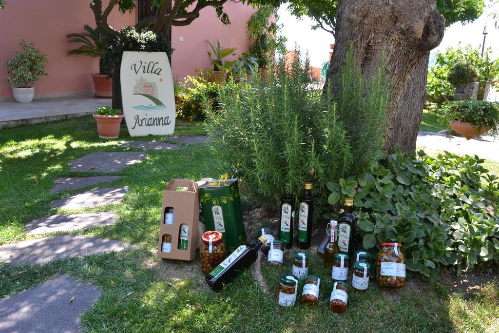 Azienda Agrituristica Villa Arianna Imperia Exterior photo