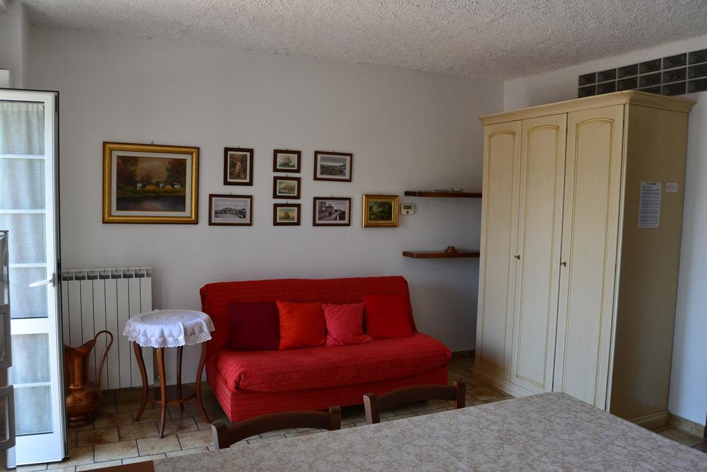 Azienda Agrituristica Villa Arianna Imperia Room photo